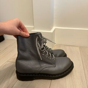 Dr. Martens 1460 PASCAL METALLIC VIRGINIA